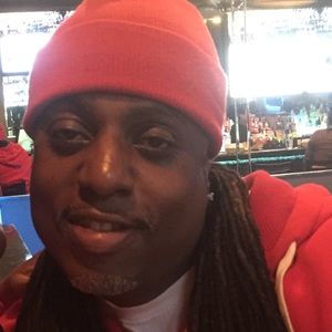 Meet your Posher, Douglas